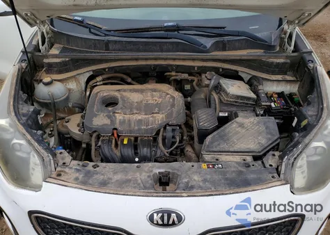 2020 Kia Sportage Lx z USA, uszkodzony, nr VIN KNDPM3AC0L7748384